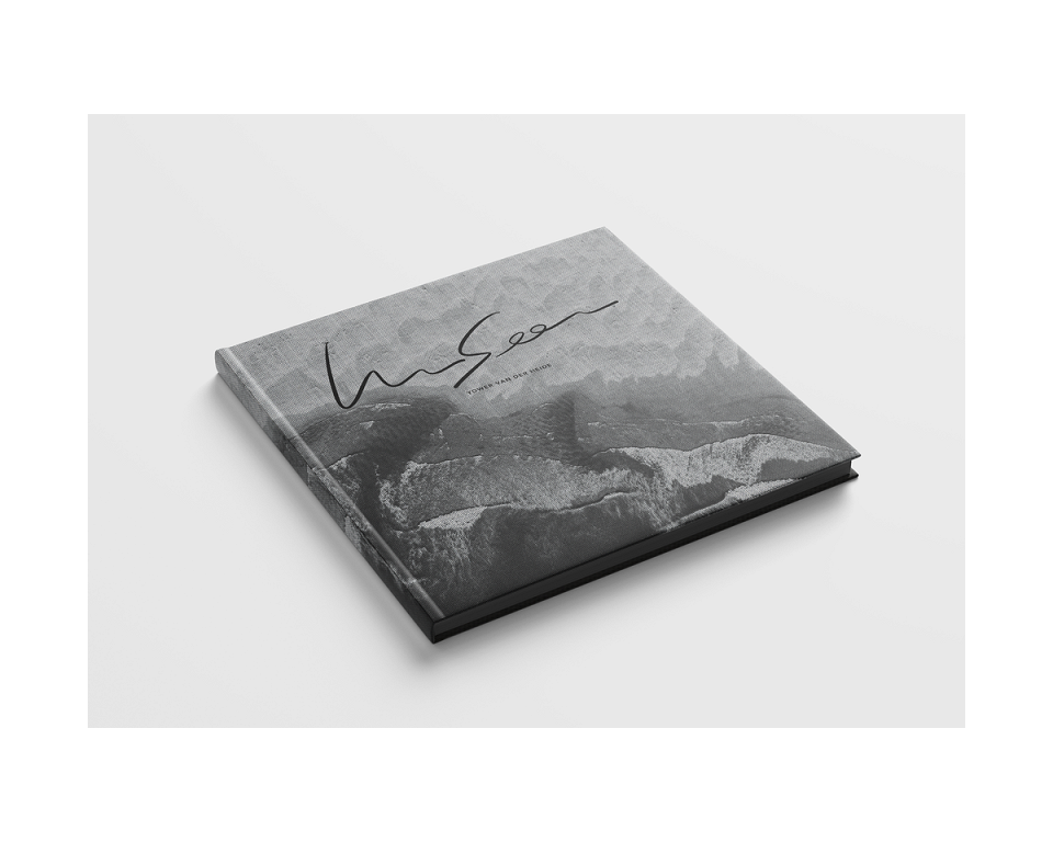 Livre de photo Mystic Unseen photo book by Ydwer