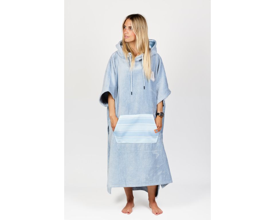 Poncho After Essentials High End - Bleached Blue