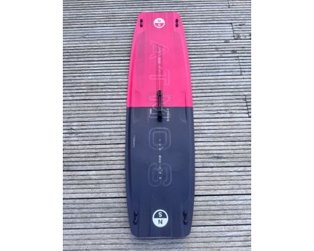Occasion North Kiteboarding Atmos hybrid 2024 136x41cm
